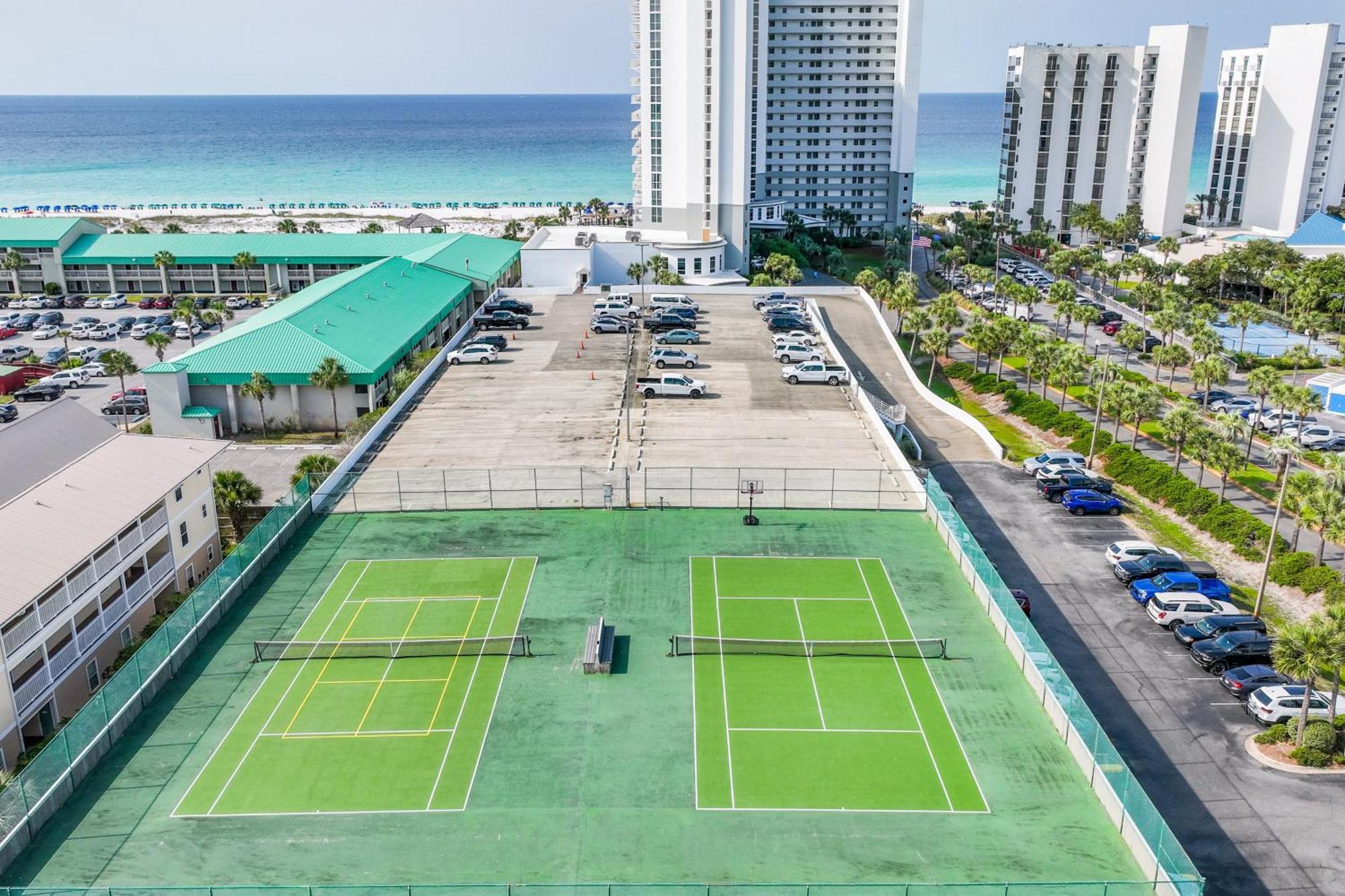 Pelican Beach Resort III 데스틴 객실 사진
