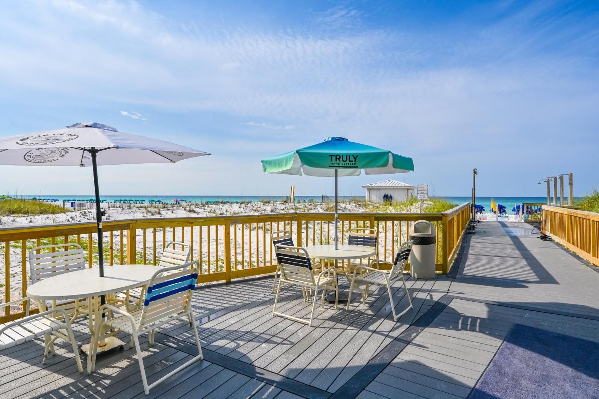 Pelican Beach Resort III 데스틴 객실 사진